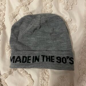 Gray Beanie with 'Made in the 90's' Text
